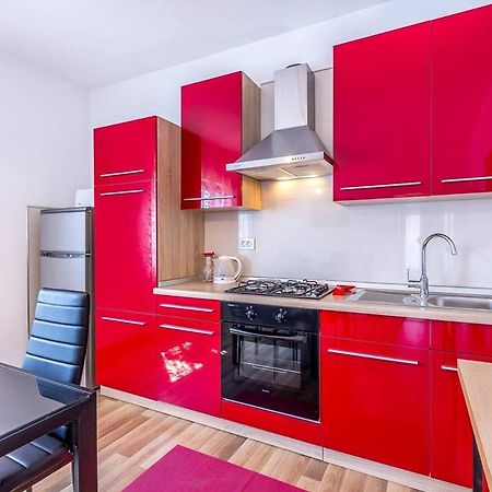 Apartment Miro Pula Luaran gambar
