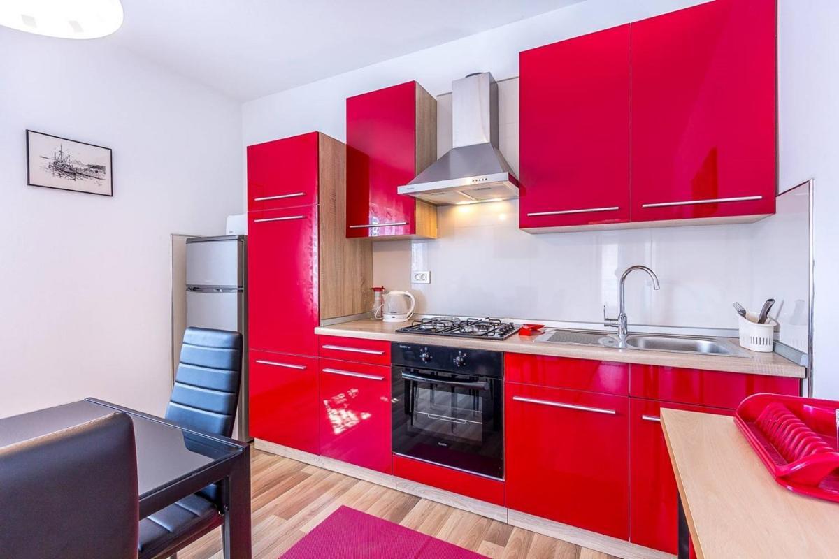 Apartment Miro Pula Luaran gambar